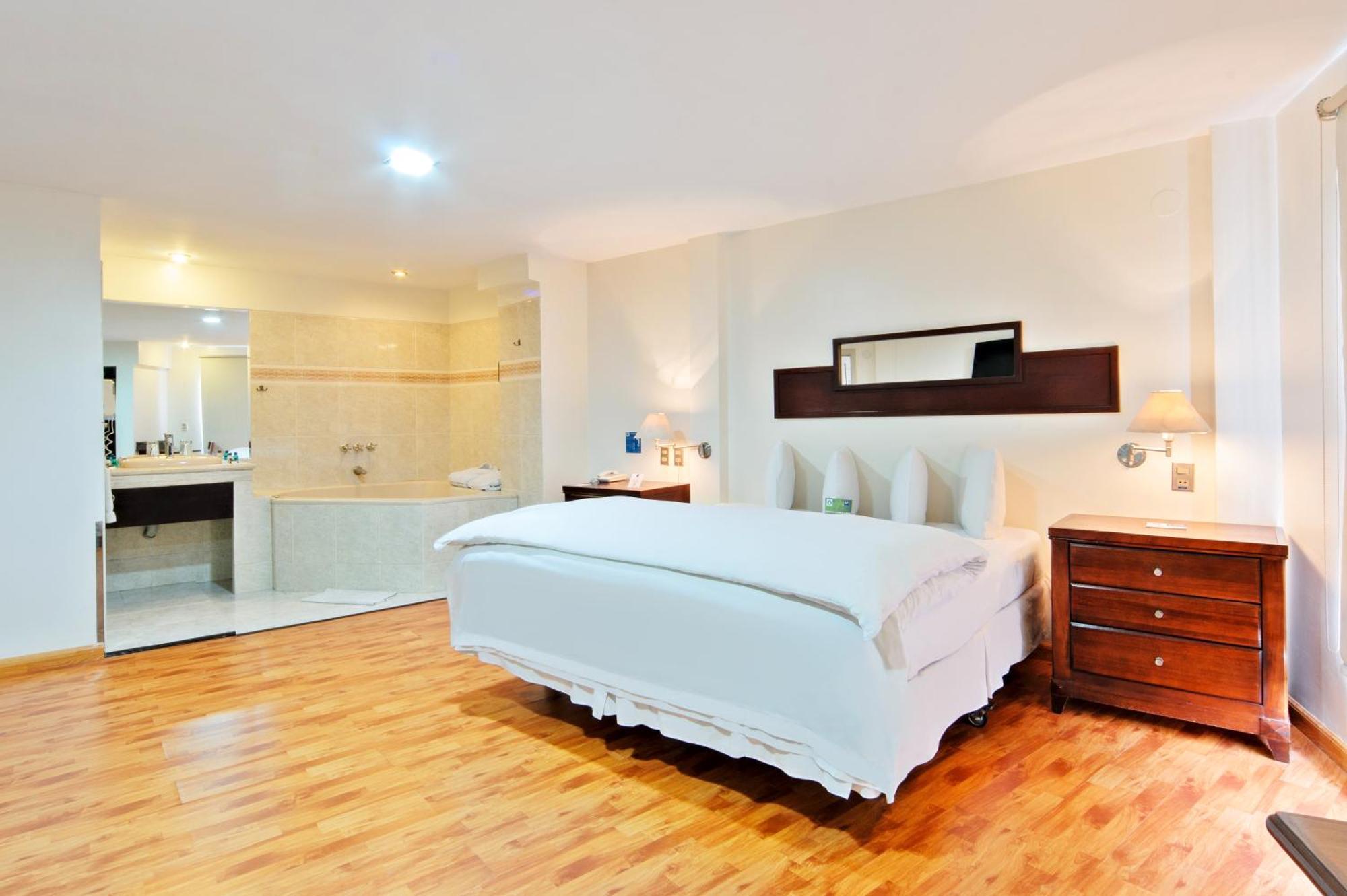 Hotel Lp Columbus La Paz Kültér fotó